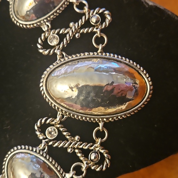 NAPIER | NECKLACE - Picture 3 of 5